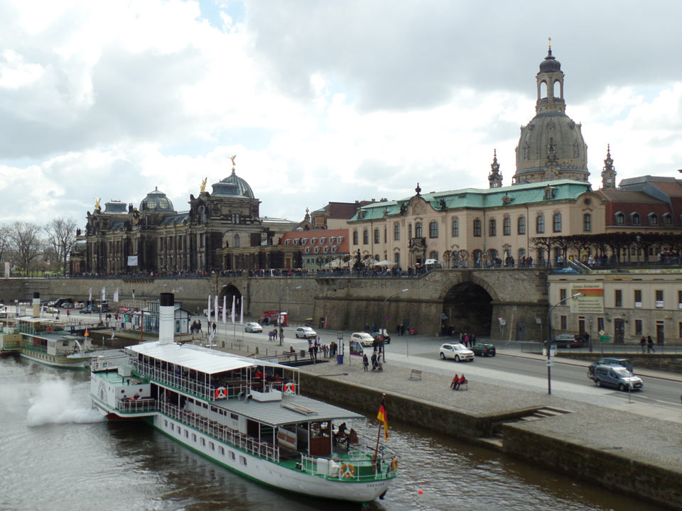 Dresdner Altstadt: Dampfschiff Dresden